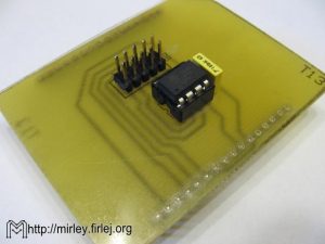 universalnaya-otladochnaya-plata-dlya-avr-25