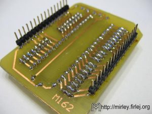 universalnaya-otladochnaya-plata-dlya-avr-28