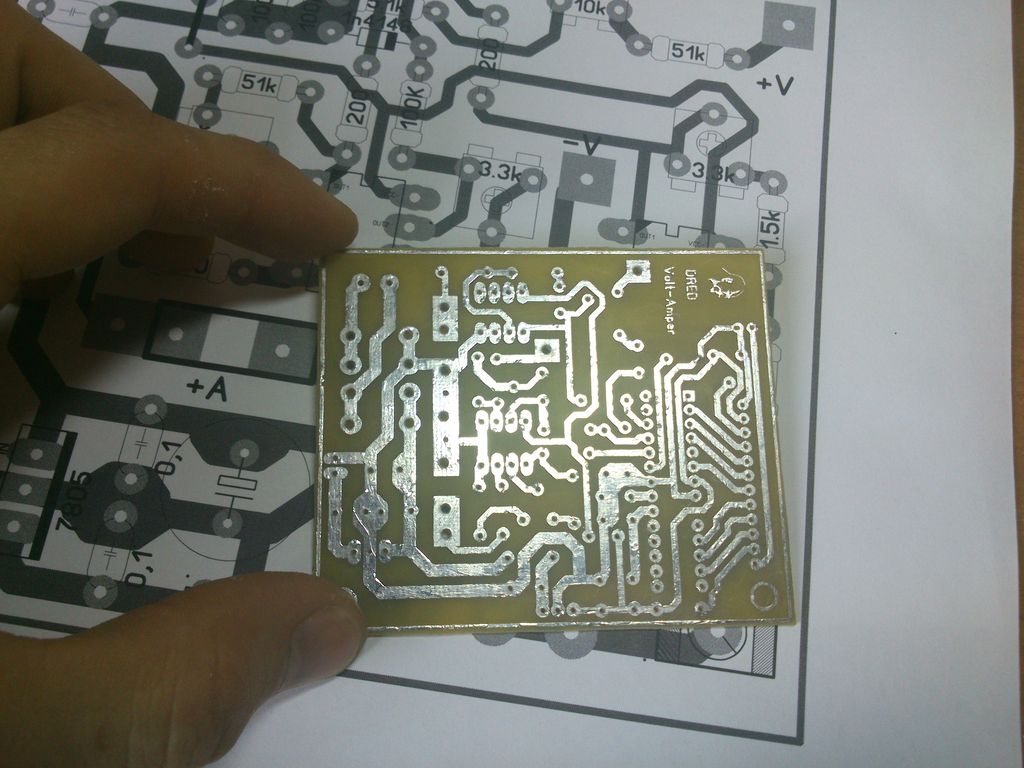 dvuh-polyarnyiy-laboratornyiy-blok-pitaniya-14